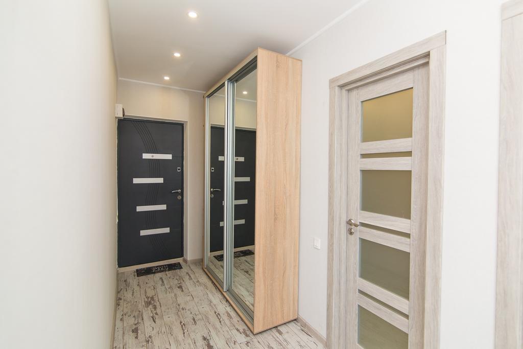 Vip Apartmen Sumy Exterior foto