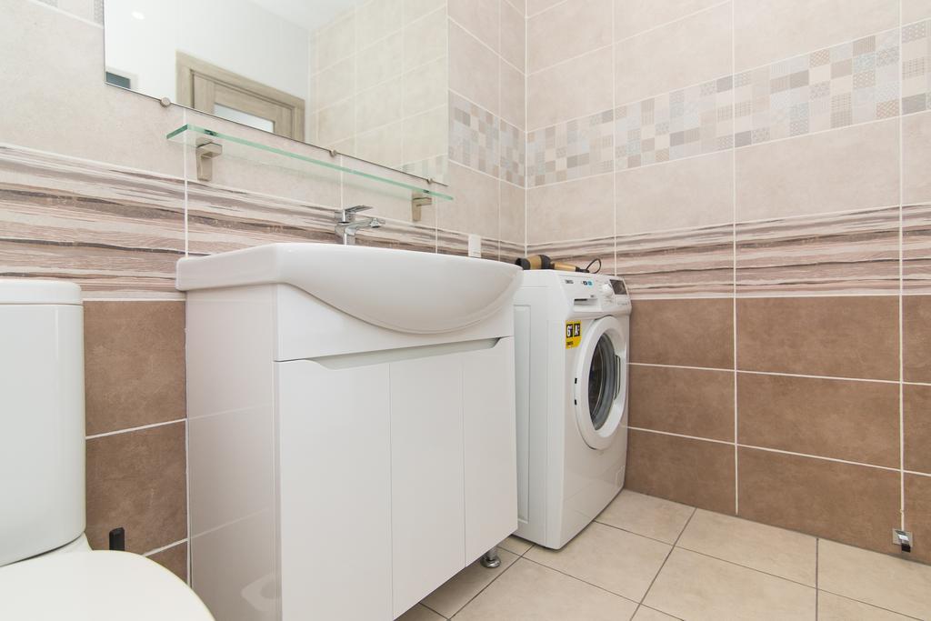 Vip Apartmen Sumy Exterior foto